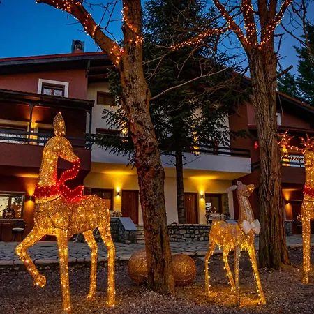 Mz Reindeer Maison d'hôtes Kalívia